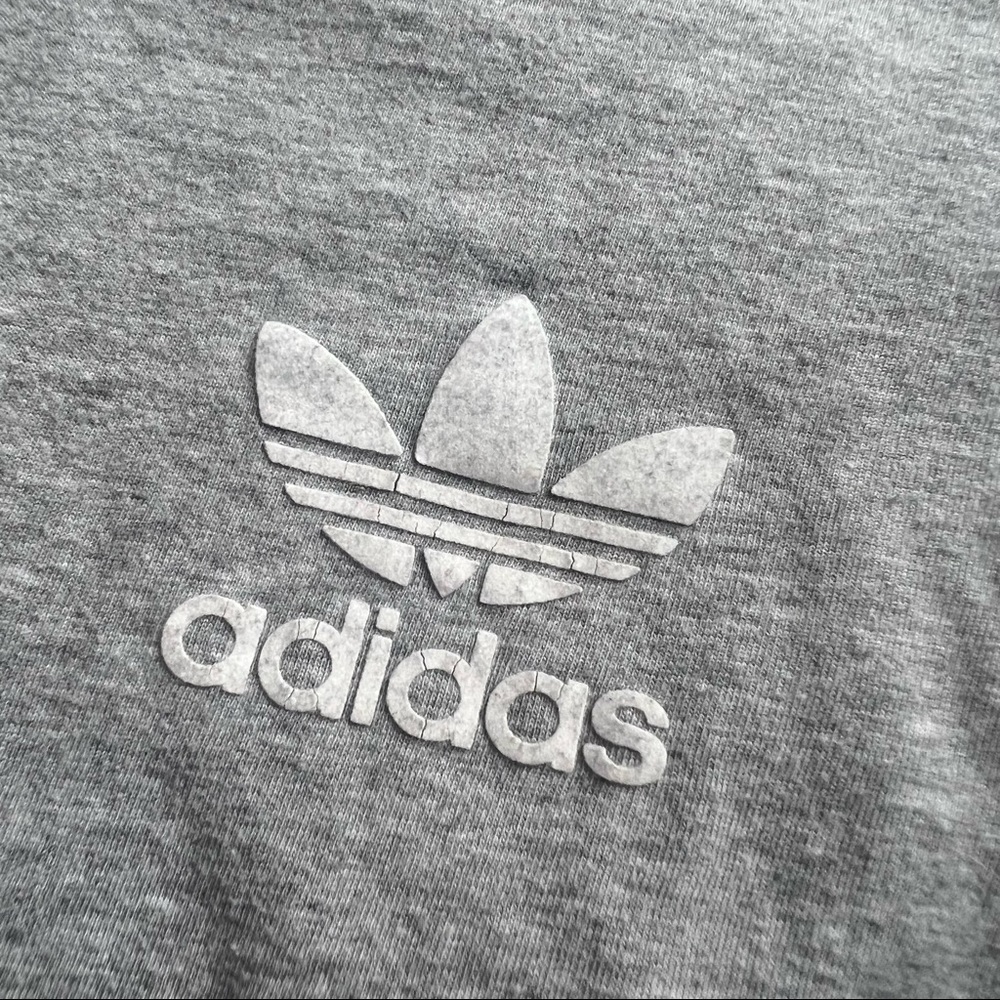ADIDAS TEE! ✨ - Picture 3 of 4